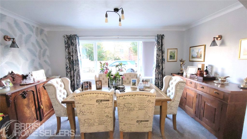 Property photo 3 of 16 Picture No. 06