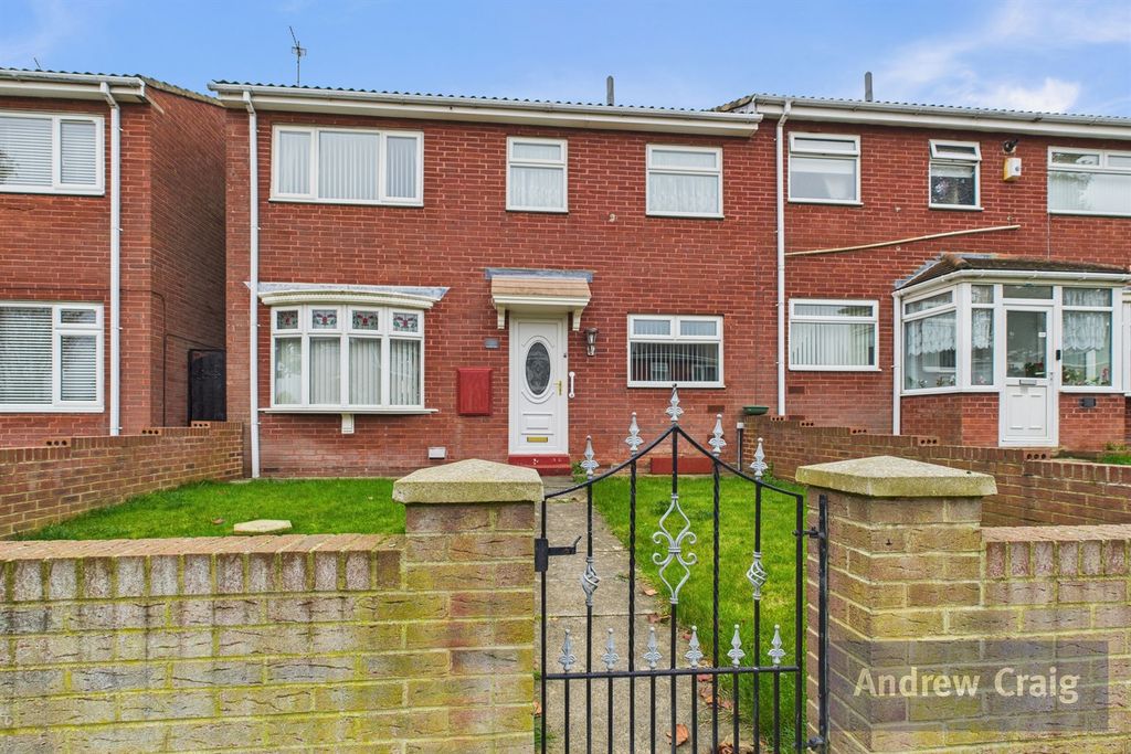 Property photo 1 of 15 (Main)