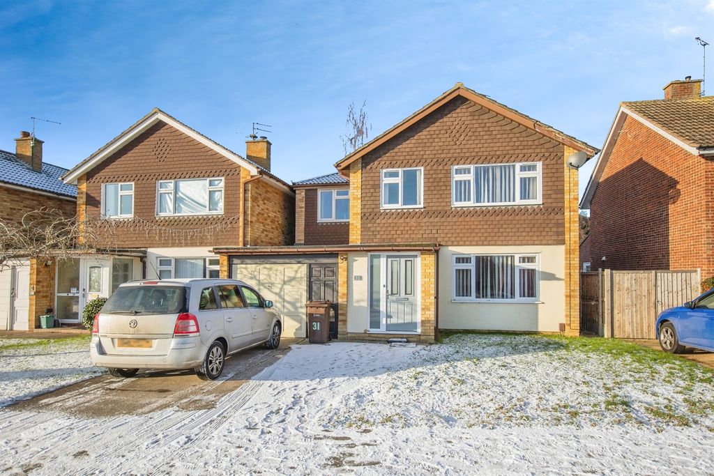 Property photo 1 of 18