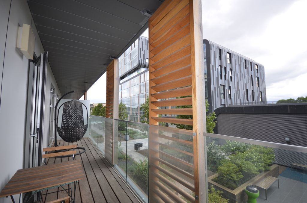 Property photo 1 of 9 Balcony