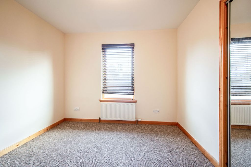 Property photo 2 of 8 Two Double Bedrooms