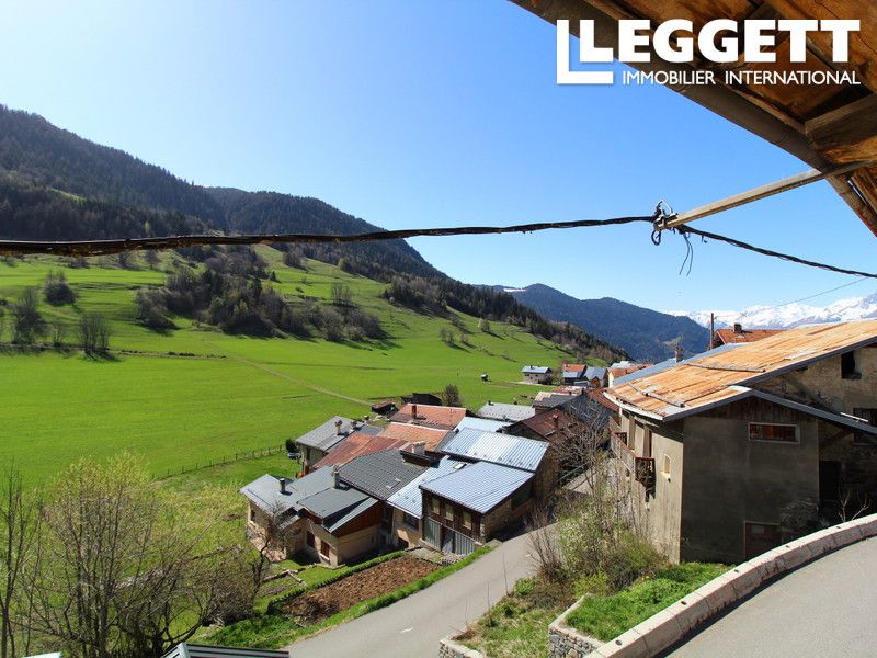 Property photo 2 of 10