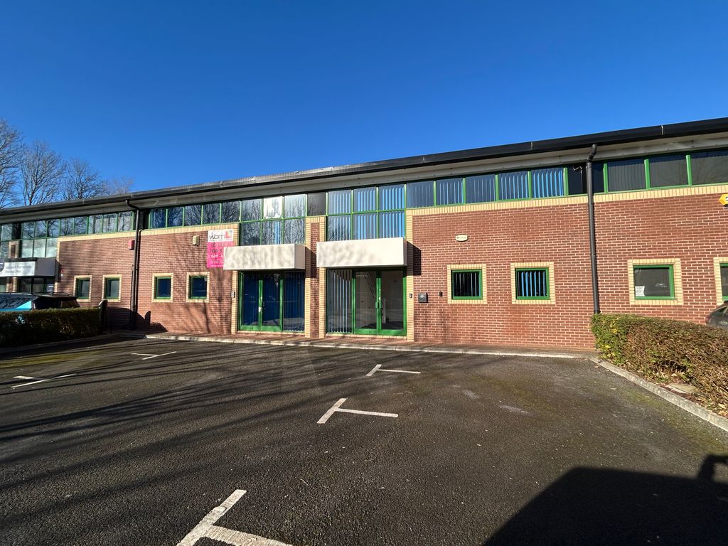 Property photo 1 of 6