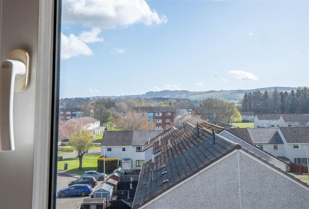 Property photo 3 of 17 Dsc02678-Hdr.Jpg