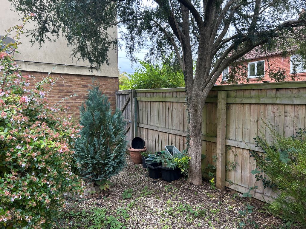 Property photo 3 of 17