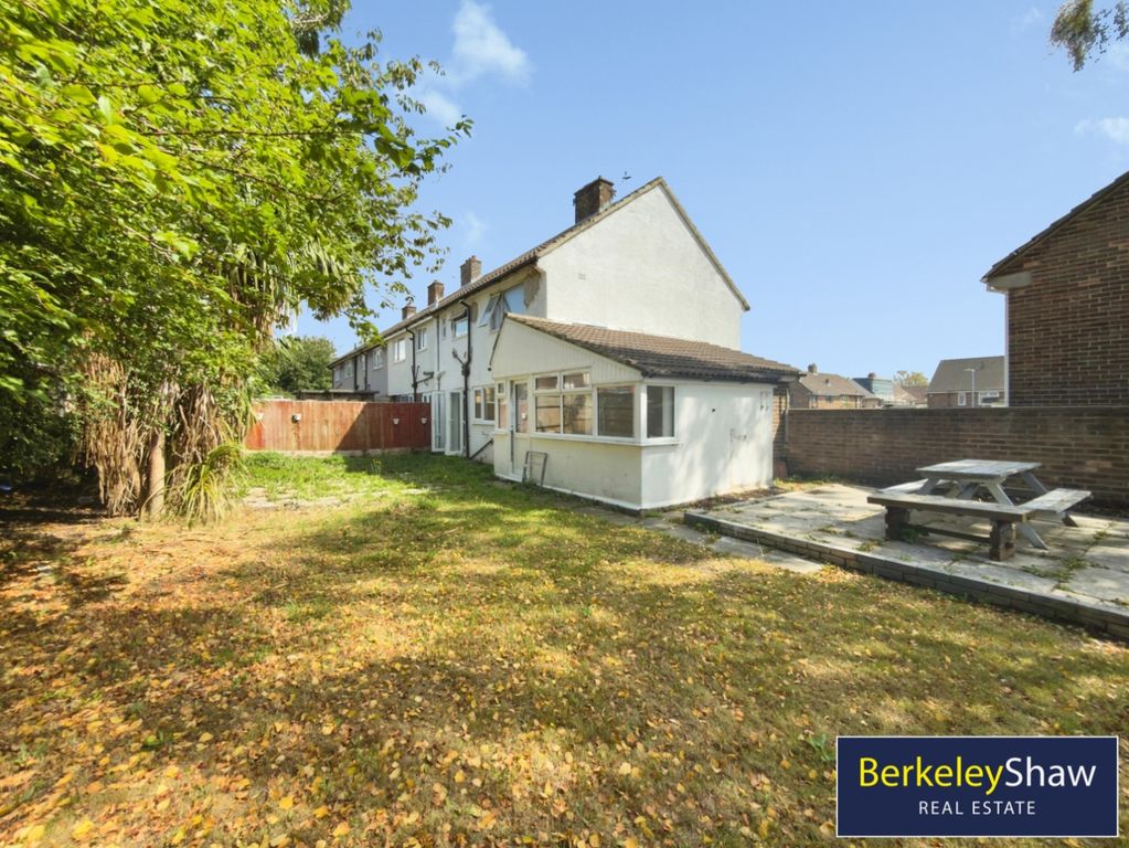 Property photo 2 of 21 Pbox-Img.Jpg