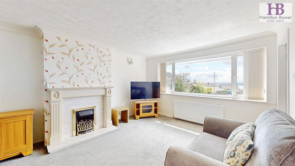 Property photo 2 of 11 B29A42A2-14-Windmill-Crescent-08052026_133954.Jpg