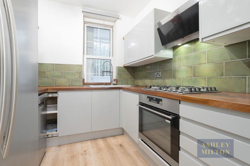 Property photo 2 of 18 Photo 7