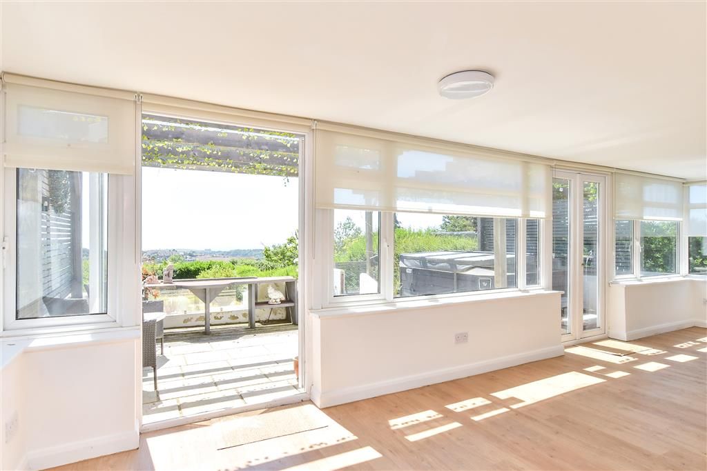 Property photo 1 of 17 Sun Room