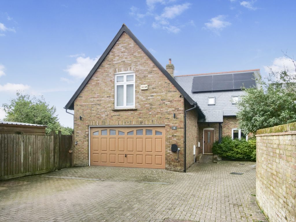 Property photo 1 of 44