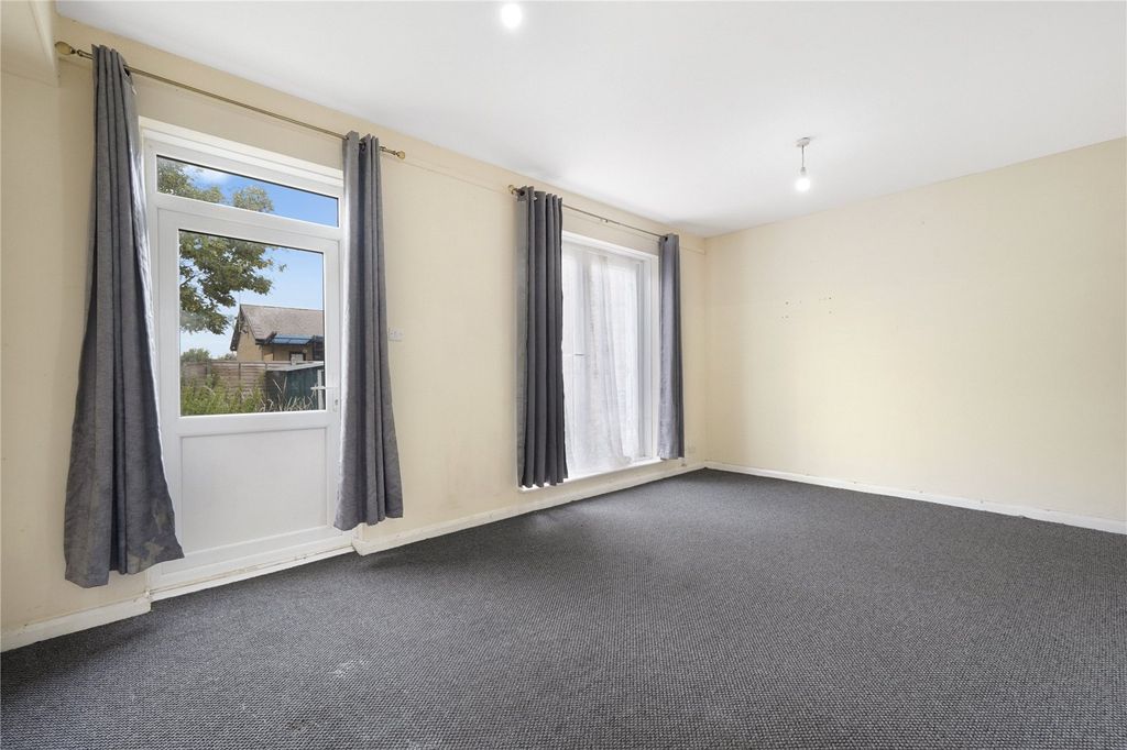 Property photo 3 of 14 Picture No. 04