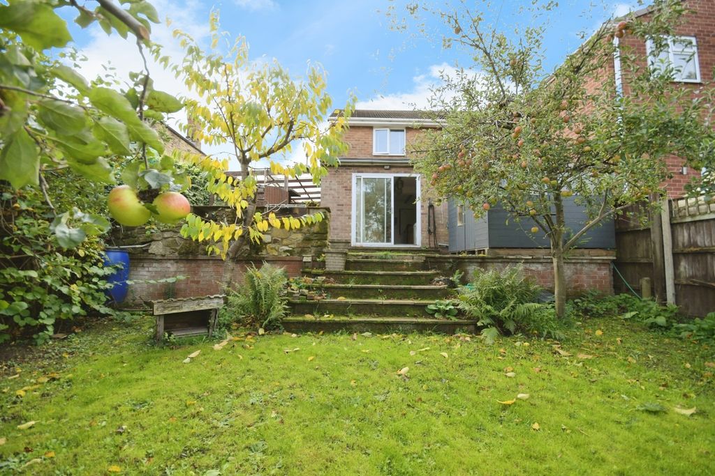 Property photo 2 of 17 Photo