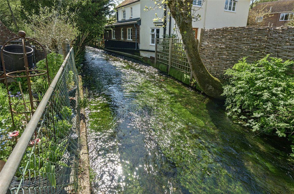 Property photo 3 of 16 Picture No. 16