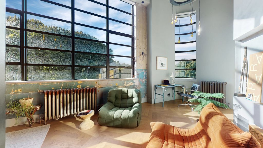 Property photo 2 of 40 22-Print-1.2 15 Templeton Court_74