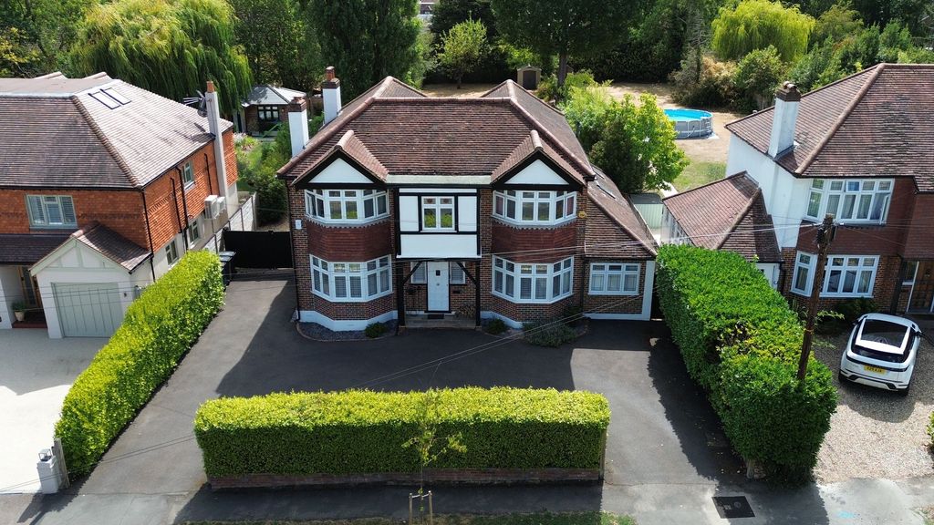 Property photo 1 of 16