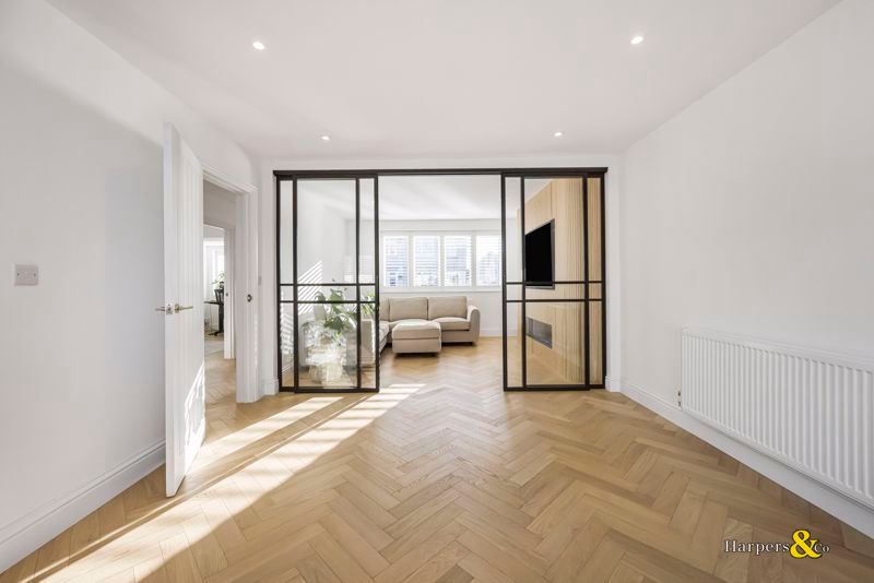 Additional image 11 of 5 bed detached house for saleBranton Road, Greenhithe DA9