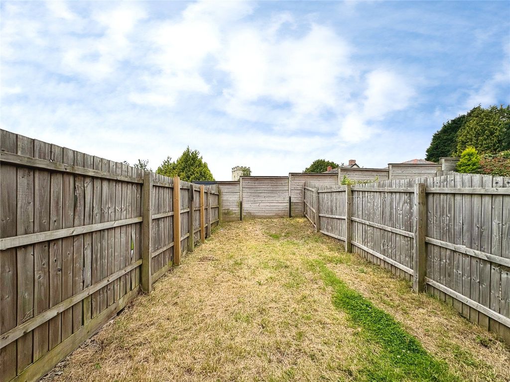 Property photo 3 of 7 Picture No. 09