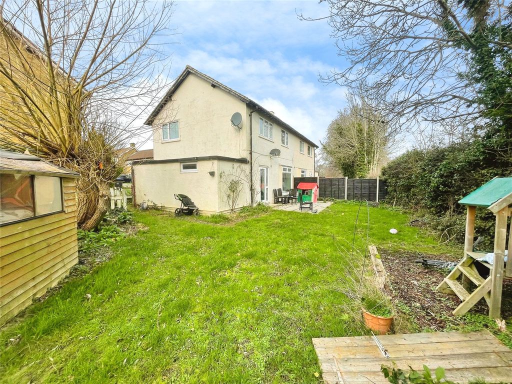 Property photo 3 of 17 Picture No. 06