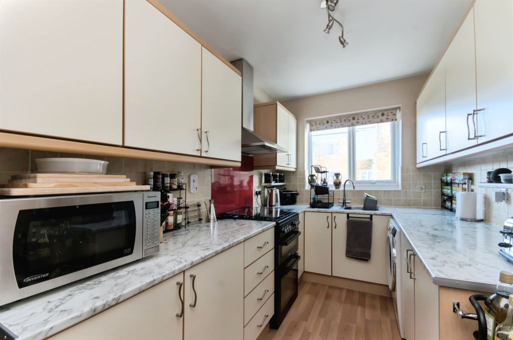 Property photo 3 of 15