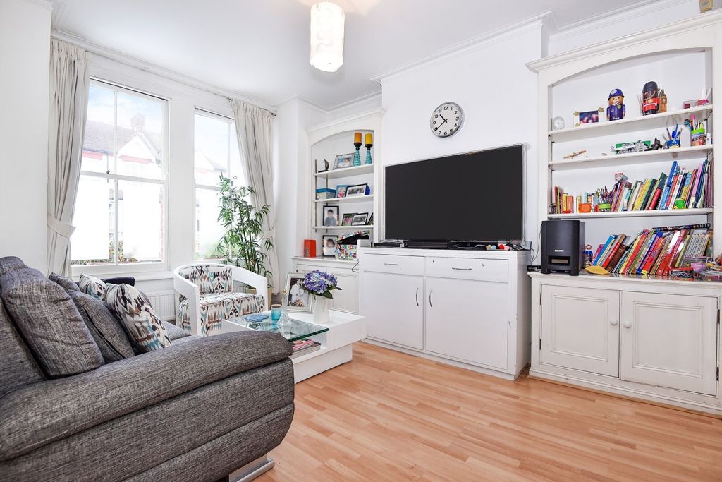 Property photo 3 of 9 Picture No. 02