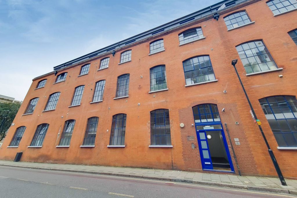 Property photo 1 of 10