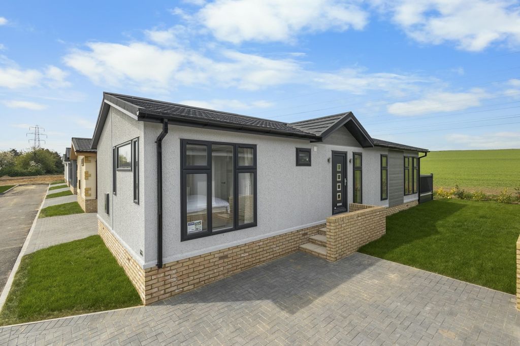 Property photo 1 of 12 Af7d09A1Ed3F75Bea7Fe026377Aa35Bb0414386Ba14262c63d