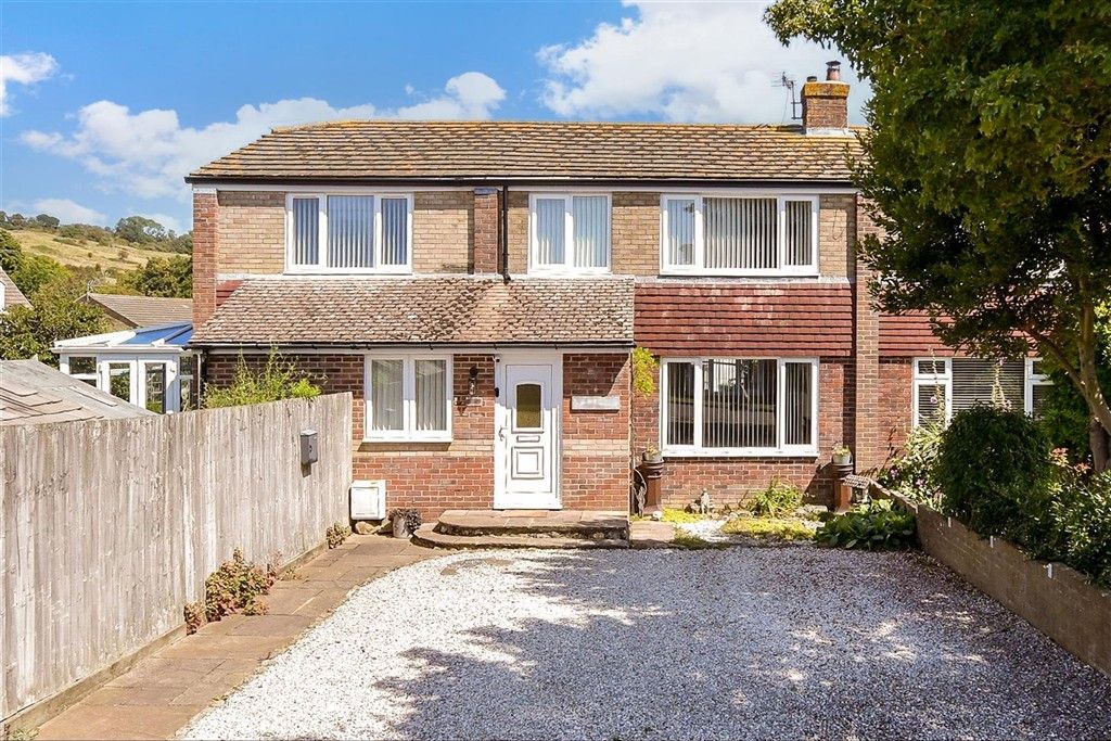 Property photo 3 of 15 External (Web)