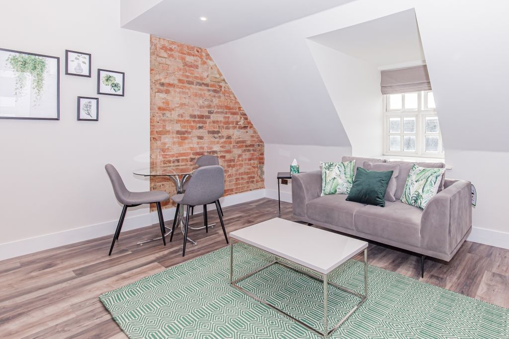 Property photo 3 of 9 156259