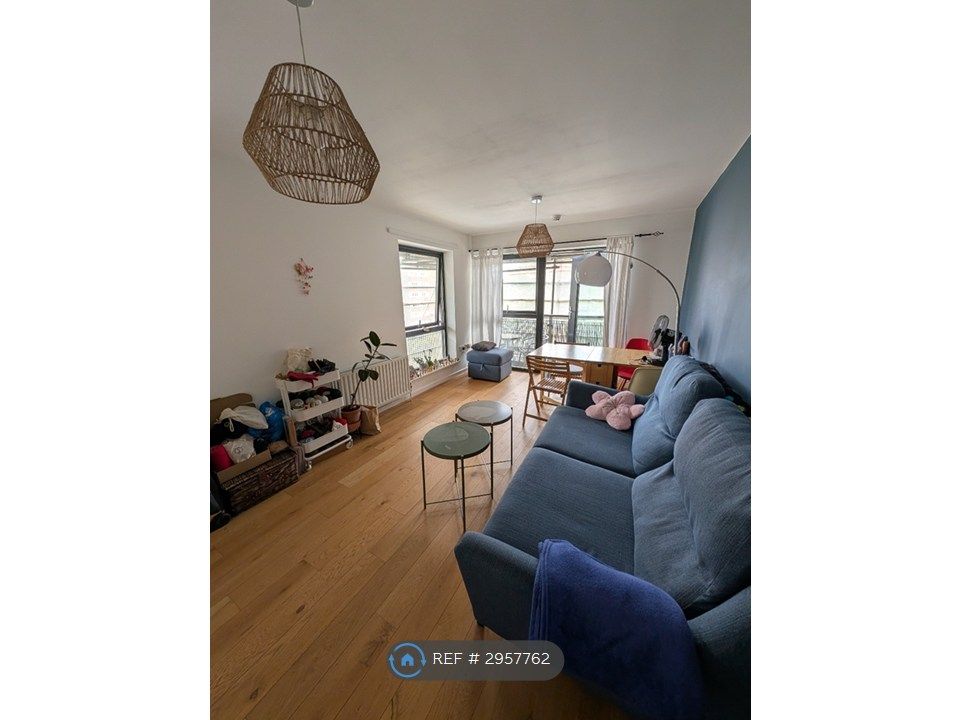 Property photo 2 of 12 Living Room B