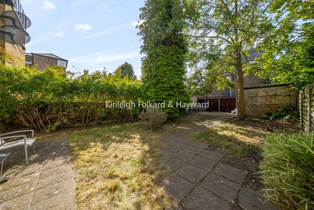 Property photo 2 of 7 2F7308A1-d9Bf-468B-B