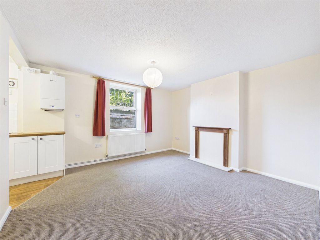 Property photo 3 of 10 Picture No. 08