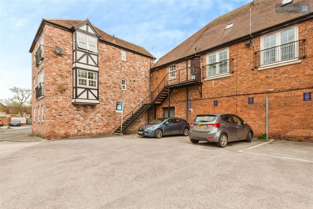 Property photo 1 of 15 Picture No. 15