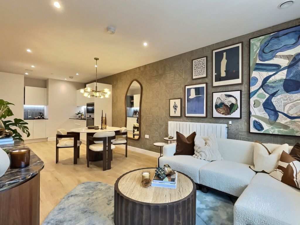 Property photo 3 of 13