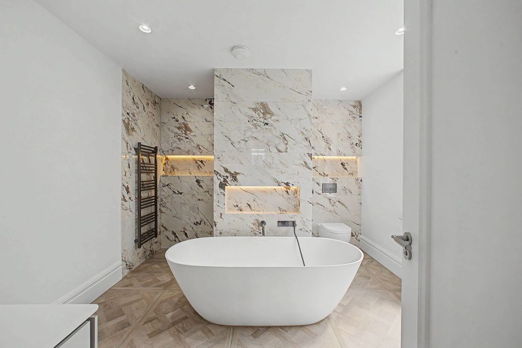 Additional image 14 of 5 bed detached house for saleMurieston Road, Hale WA15