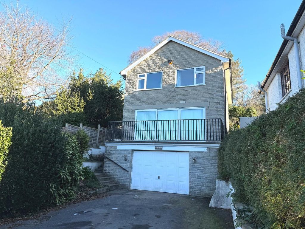 Property photo 1 of 21 New Front.Jpeg