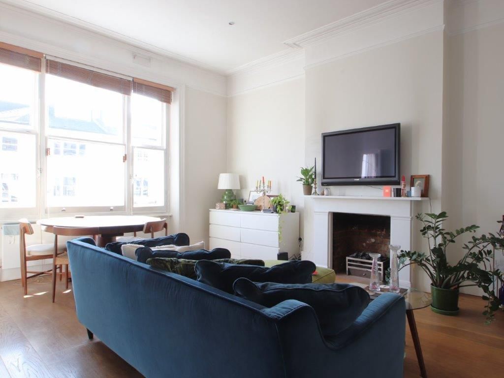 Property photo 2 of 7