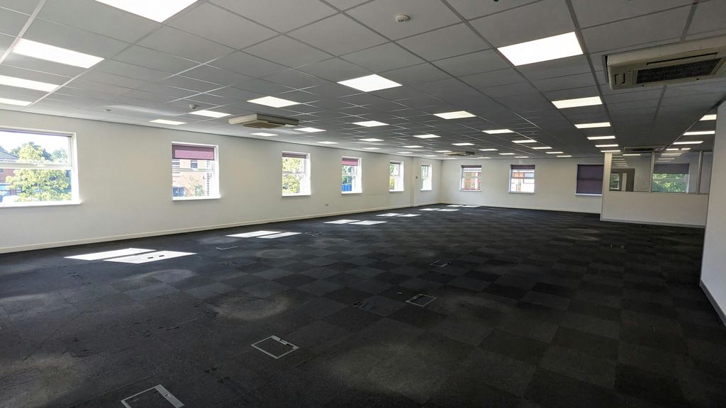 Property photo 3 of 20 Pxl_20230929_115354637.Jpg