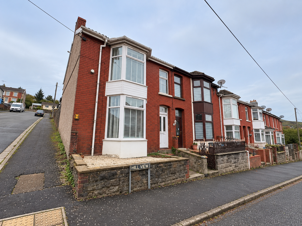 Property photo 1 of 27