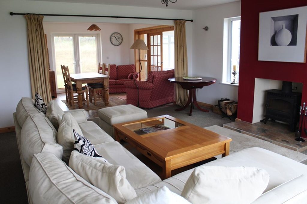 Property photo 2 of 22