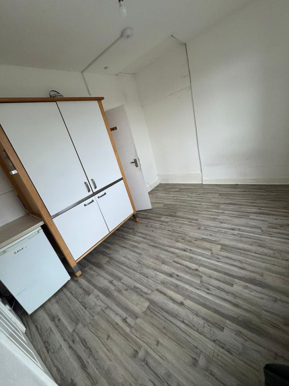 Property photo 2 of 3