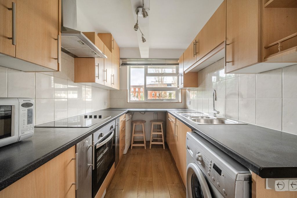 Property photo 3 of 13 Kitchen