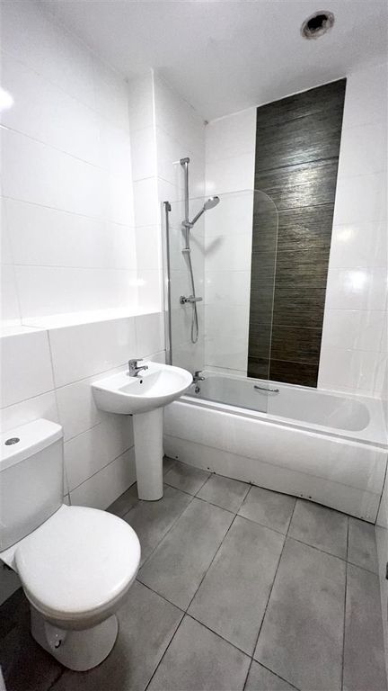Property photo 1 of 10 Bathroom 2.Jpeg