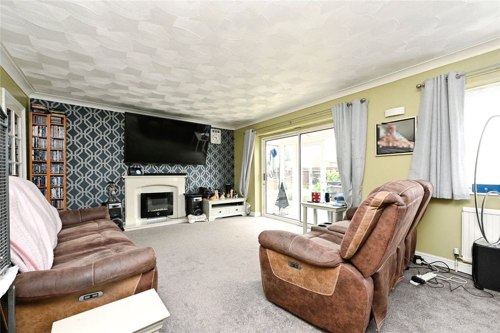Property photo 3 of 17 Picture No. 20