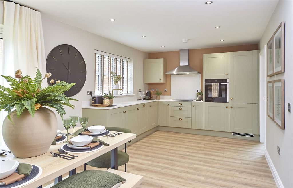 Property photo 2 of 16 Kitchen