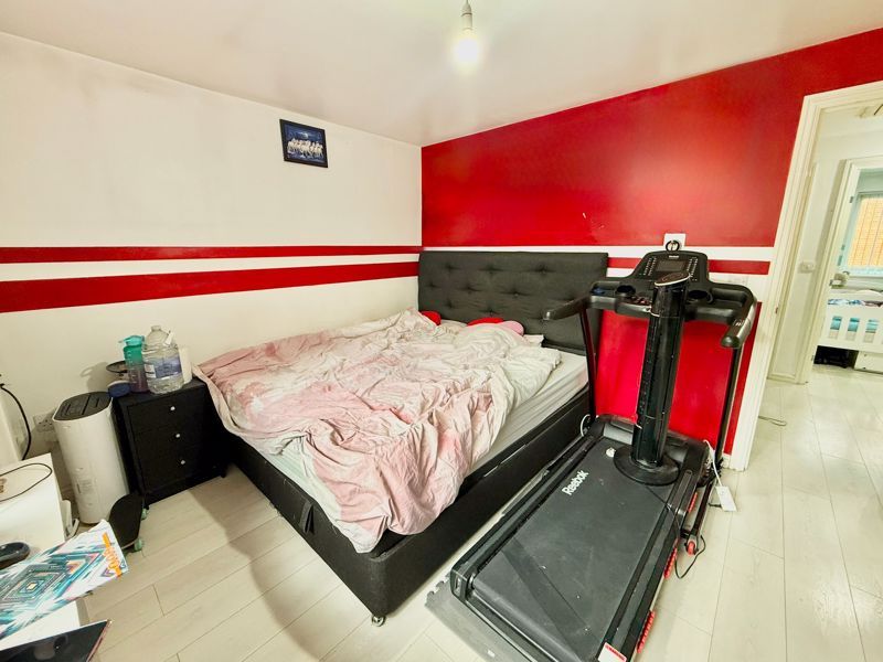 Additional image 13 of 3 bed semi-detached house for saleGuardian Way, Luton LU1