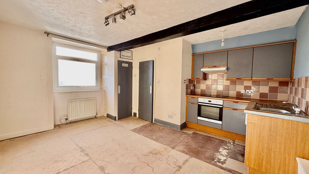 Property photo 3 of 7 Image 3