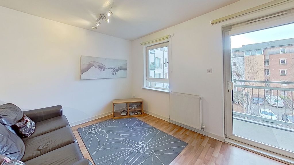 Property photo 2 of 8 Photo 2