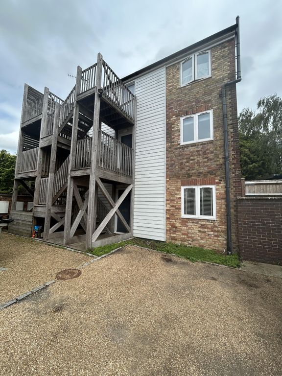 Property photo 2 of 7 Img_9391