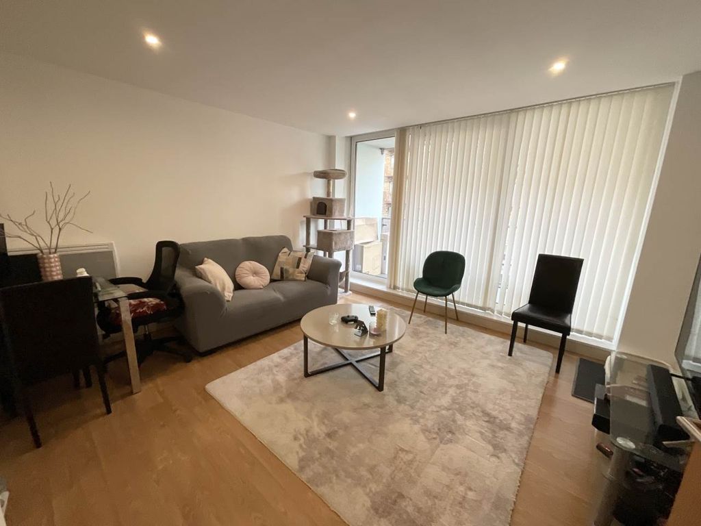 Property photo 3 of 6 Img_6369