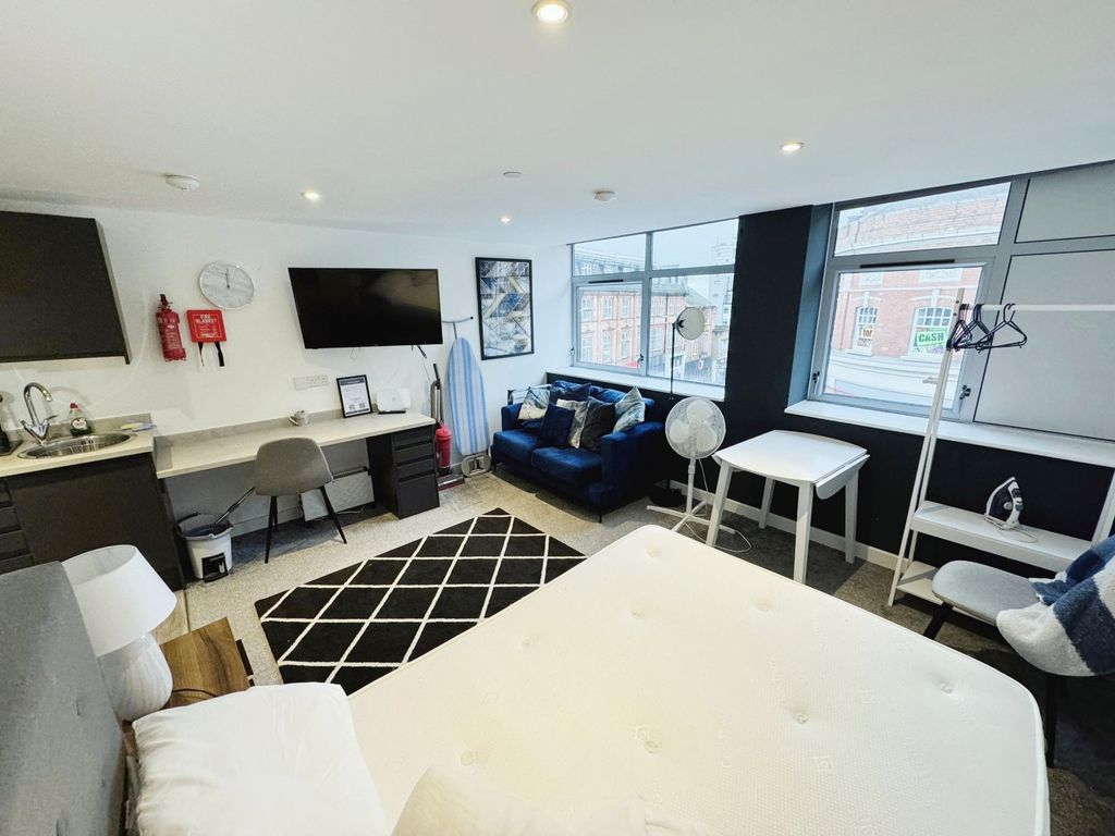 Property photo 3 of 5 Picture No. 02